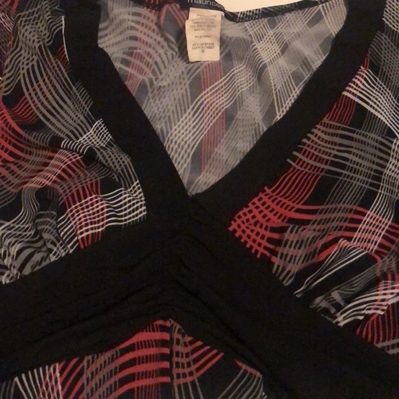 V-neck dressy top 3/4 sleeve pink, black, gray, white - Picture 4 of 9